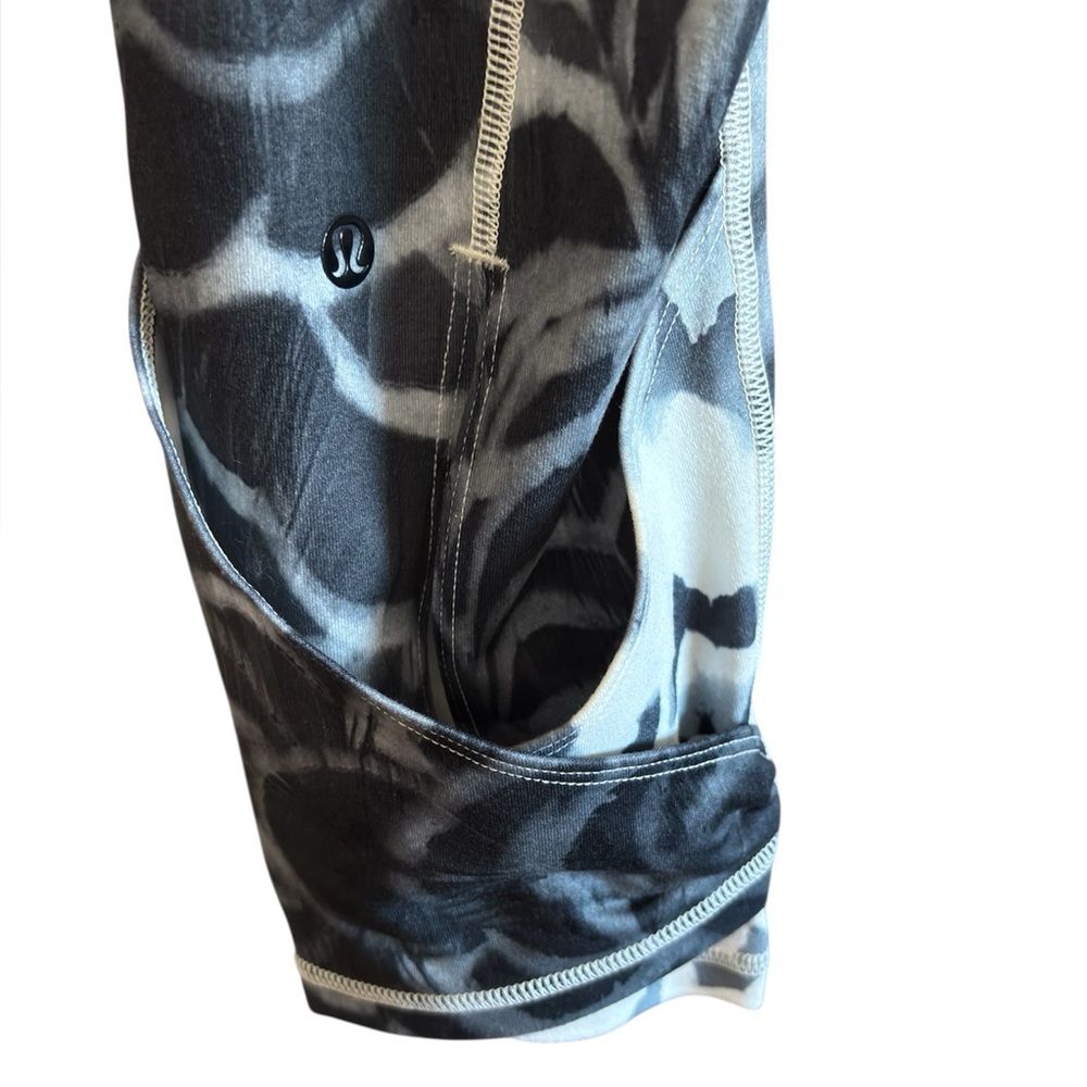 Lululemon Wunder Under Pant SE Dance 8 Skirt Leggings Pretty Plume Angel Wing - Picture 5 of 8
